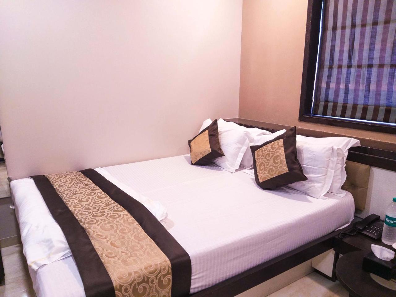 Colaba Suites - Near Taj Hotel, Mumbai Exterior photo
